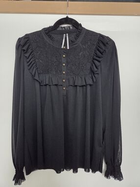 Anthropologie | Ruffled Lace Top